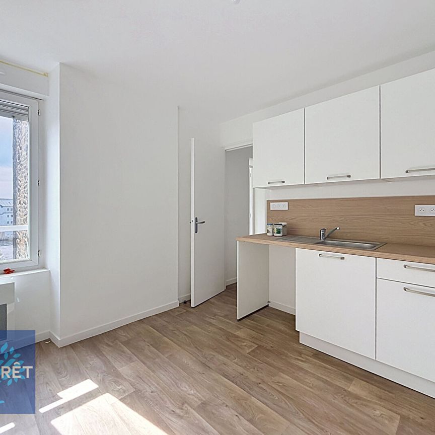 Appartement T2 FOUGERES à louer - Photo 1