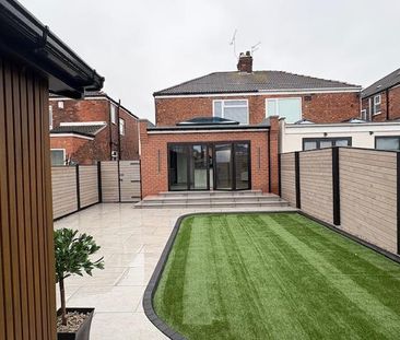 3 bedroom semi-detached house to rent - Photo 3