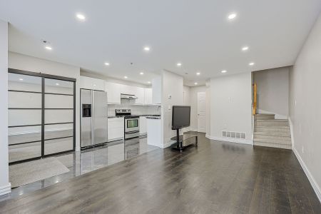 For Lease - 151 Townsgate Drive Unit# 96, Vaughan, Ontario - Photo 2