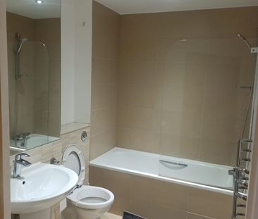 1 Bed Flat, Icon Buildings, IG1 - Photo 1