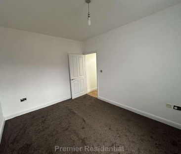 Cheetham Hill Road, Manchester, M8 - Photo 3