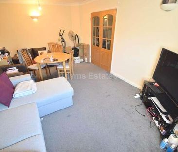 Wokingham Road, Reading, RG6 - Photo 4
