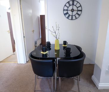 Cumberland Street, Bristol - Photo 2