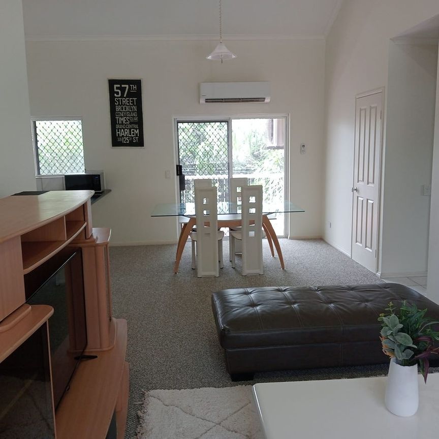 Modern Furnished 2BR Top Floor - Photo 1