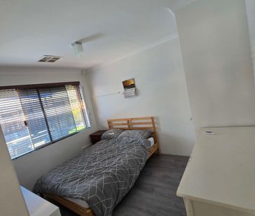 Ellenbrook - Photo 6