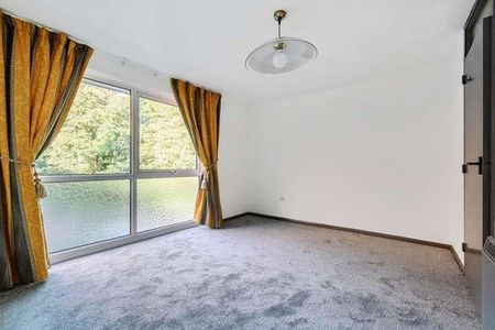 Reading, Berkshire, RG30 - Photo 4