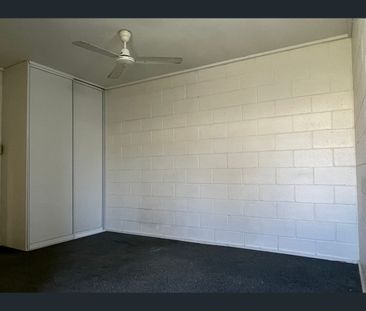 3/73 Punari St, Currajong, Qld 4812 - Photo 2