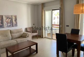 Alquiler de piso en Avenida Príncipe Felipe, 32