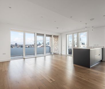 Flat to rent - Rennie Street, Greenwich, SE10 - Photo 2