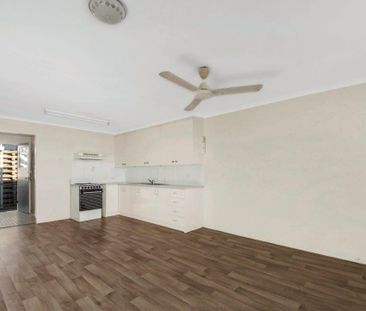 6/32 Elizabeth Street, 4680, South Gladstone - Photo 4