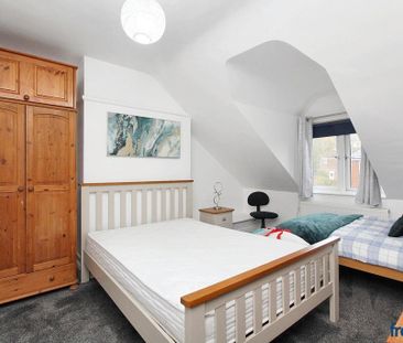 3 bedroom maisonette to rent - Photo 5