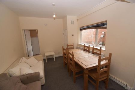 6 bedroom house to rent - Photo 5