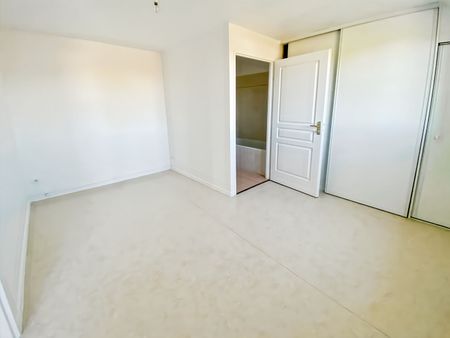 Location appartement 3 pièces, 68.10m², Ballancourt-sur-Essonne - Photo 3