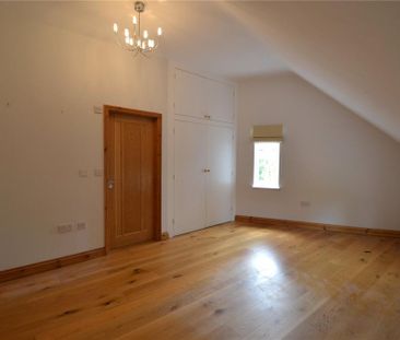 3 bedroom detached house to rent - Photo 4