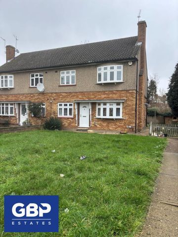 2 bedroom maisonette to rent - Photo 5