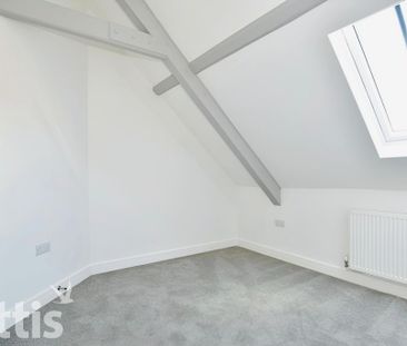 2 bedroom end of terrace house to rent - Photo 2