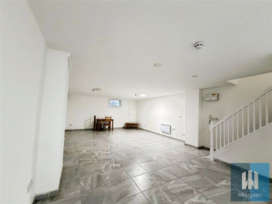 Cross Church Street, Town Centre, Huddersfield, HD1 - Photo 1