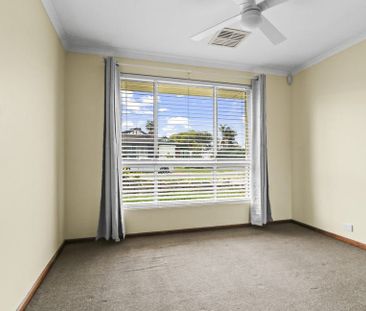 3 bedroom family home in Craigmore - Photo 4