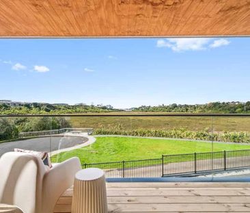 4-Bedroom Modern Family Home with Stunning Views - Photo 4
