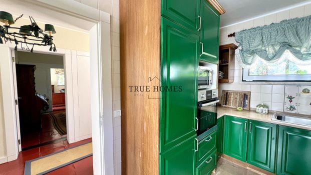 Almada, Setúbal Municipality - Photo 1