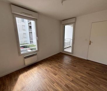 Appartement 3 pièces - - Photo 2
