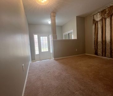 For Lease - 12 Mortlock Street, Ajax, Ontario - Photo 4