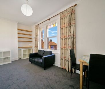 1 Bed Flat, Friern Barnet Road, N11 - Photo 1