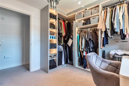 4 bedroom house to rent - Photo 2