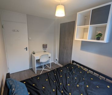 Spinnaker House-Room 2 - Photo 5