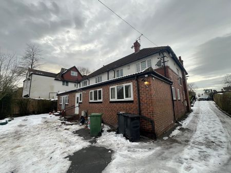 Harrogate Road, Leeds, LS17 - Photo 3