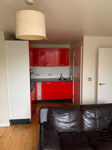 1 Bed Flat, Jet Centro, S2 - Photo 4