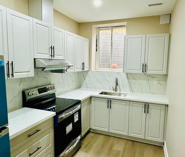 For Lease - 3 Elverton Crescent, Brampton, Ontario - Photo 5