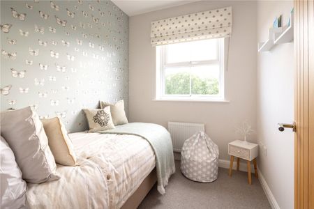 Oaklands Drive, North Petherton, Bridgwater, Somerset, TA6 - Photo 5