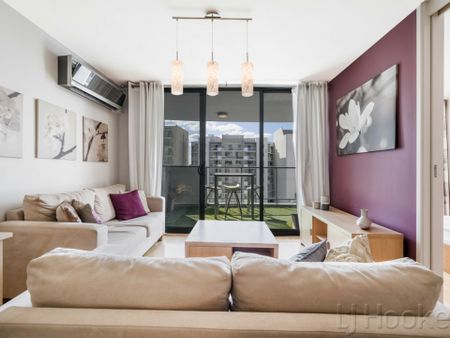 33/128 Adelaide Terrace, East Perth - Photo 2