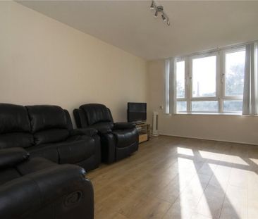 2 bedroom maisonette to rent - Photo 3