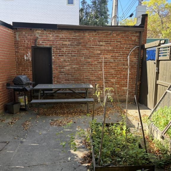 4 1/2 - Montréal (La Petite-Patrie) - 1 750 $/mois - Photo 1