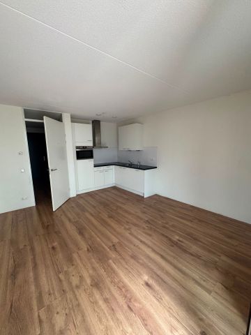 Appartement te huur: Spanjestraat 34-B 1363 CM Almere - Foto 2