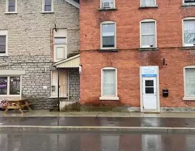 2 Bedroom Carleton Place Available Immediate or November 1, 2024 Downtown Carleton Place | 226 Bridge Street, Carleton Place - Photo 1