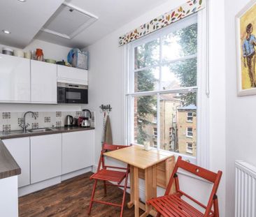2 bedroom flat to rent - Photo 5