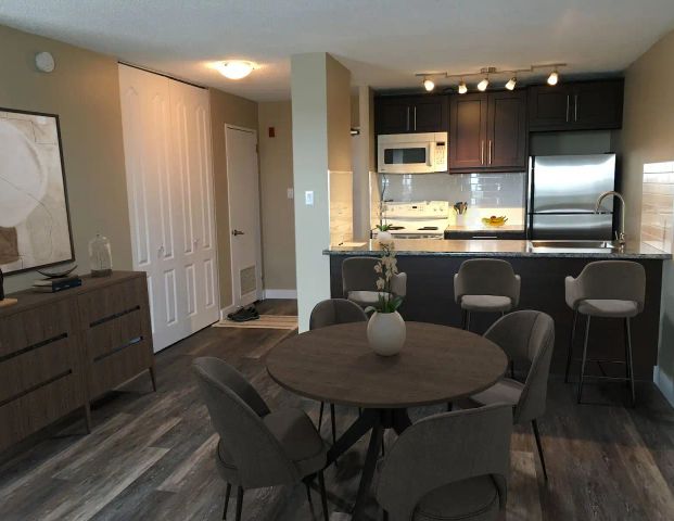 Studio Condo perfect for professionals, students or seniors — 0 Bedrooms Condo Unit - Photo 1