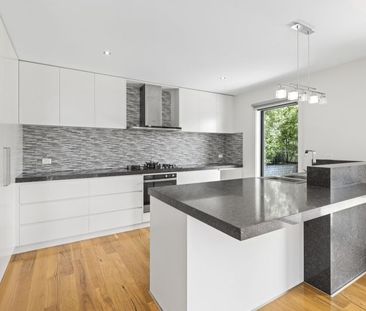 21 Chaucer Street, Hamlyn Heights - Photo 1