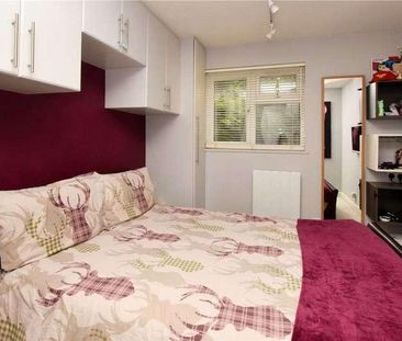 Mortimer Close, Wd, Bushey, WD23 - Photo 3