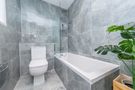 EAST PARK STREET MORLEY LEEDS - Photo 3