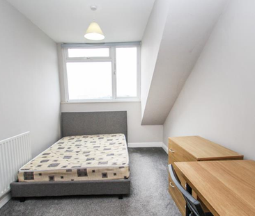 Lucas Street, Woodhouse, LS6 2JD, Leeds - Photo 2