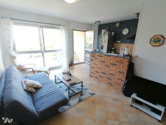 Rennes Poterie - Rue Pierre Roy- Appartement T2 A LOUER, au premier étage d'une résidence au ca... - Photo 1