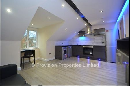 1 bedroom flats in Leeds - Photo 2