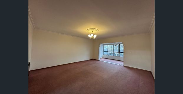 Location! Location! - Photo 1