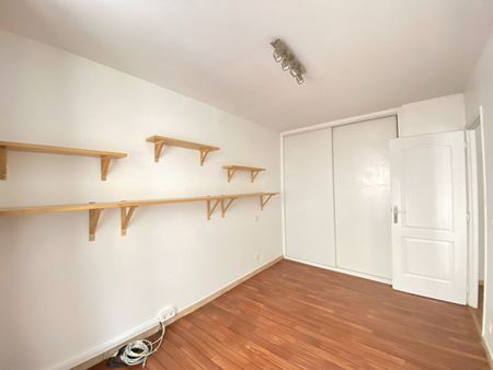 Location Appartement 2 pièces 33m² - Photo 3