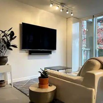 Fully Furnished 2BR Townhome steps to seawall - Photo 3