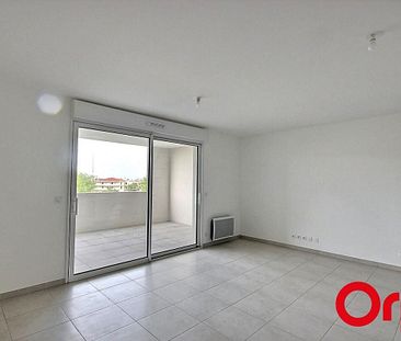 Appartement 3 pièces 61m2 MARSEILLE 13EME 1 018 euros - Photo 1